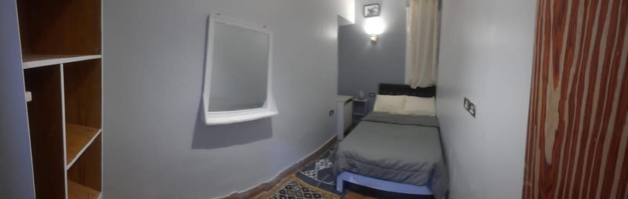 Happy Hostel Кайро Екстериор снимка